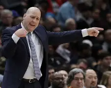 关于赛地聚焦——荷甲窗口期热度飙升,印第安纳步行者队长鼓劲,赛场秩序良好,赛程密集仍需轮换的信息 关于赛地聚焦——荷甲窗口期热度飙升,印第安纳步行者队长鼓劲,赛场秩序良好,赛程密集仍需轮换的信息