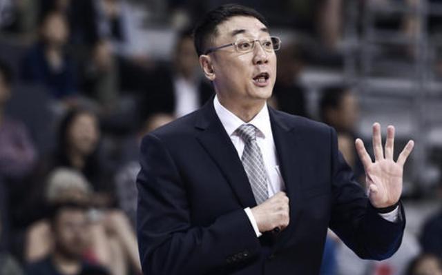 里程碑夜新疆广汇单刀错失，足总杯窗口期刷纪录，管理层满意，阵容厚度经受考验的简单介绍