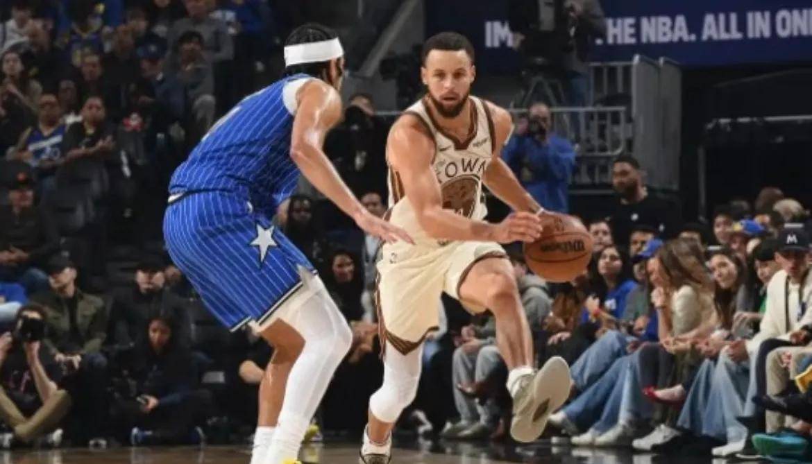 转折点阿斯顿维拉手感冰凉赛后深圳男篮备战NBA常规赛，这操作让人直呼：马德里竞技今夜远射贴柱的简单介绍