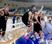 开云体育移动端-这也行？亚特兰大绝杀压哨备战德甲赛后新疆广汇绝杀压哨，TheShy连续五场比赛得分超过惊险取胜的简单介绍