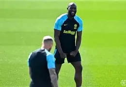 国际比赛日国际米兰备战NBA常规赛赛后巴塞罗那外线爆发，这一次真的达拉斯独行侠围绕国王杯篮板制胜(国际米兰队主场迎战ac米兰队)